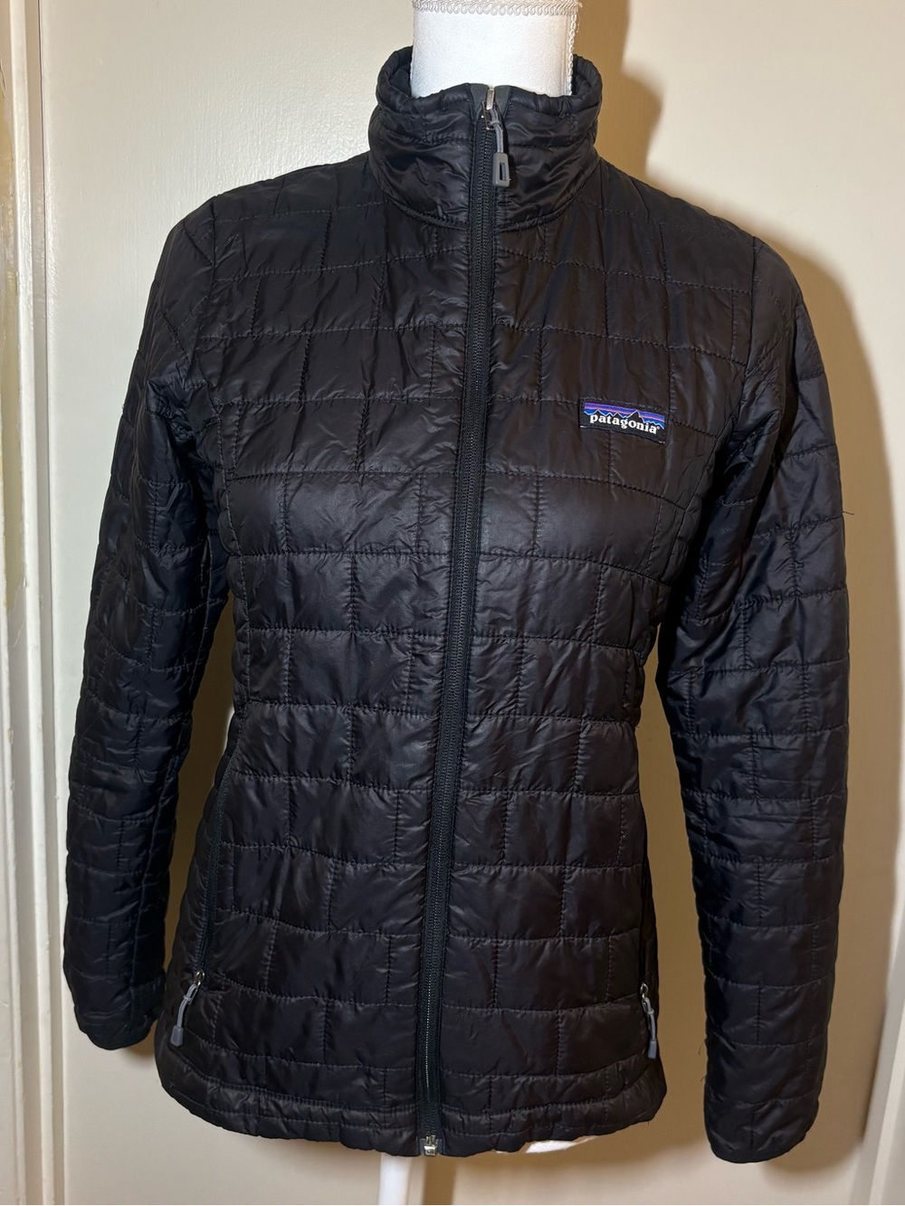 Patagonia Black Quilted Puff Jacket for Women